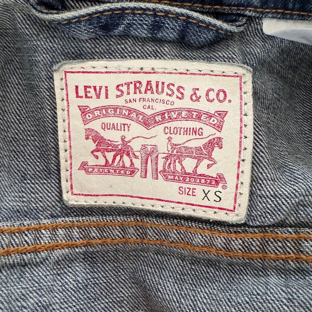 Levi Boston Red Sox Embroidered MLB Denim Jean Trucker Jacket Size Extra Small - Picture 3 of 6